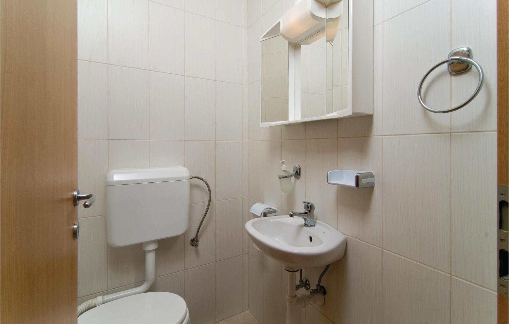 Stunning Apartment In Sevid With Kitchen المظهر الخارجي الصورة